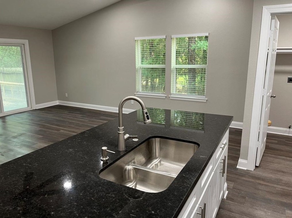 36 Dellforest Ct, Spring TX  77381-2601 exterior