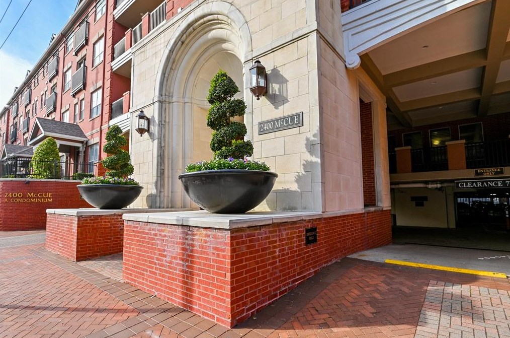 2400 Mccue Rd Apt 443, Houston, TX 77056