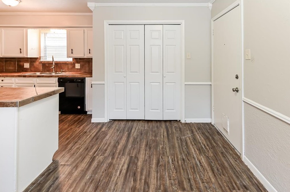 16215 Coral Bay St, Crosby TX  77532-5617 exterior