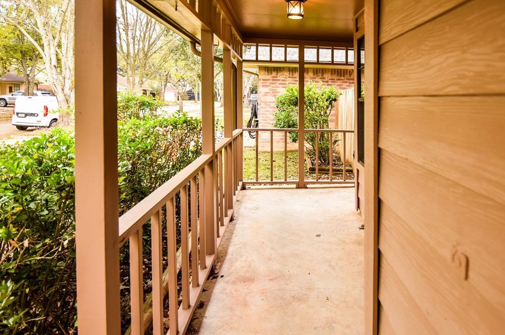 3530 Santa Rosa Ln, Sugar Land TX  77478-5243 exterior
