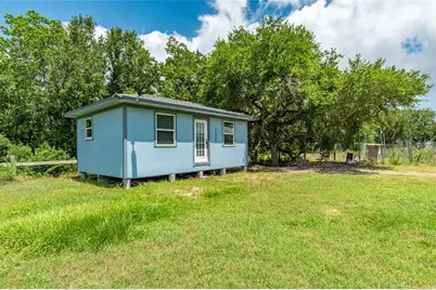 7230 Moore Street, Hitchcock, TX 77563 - Photo 6