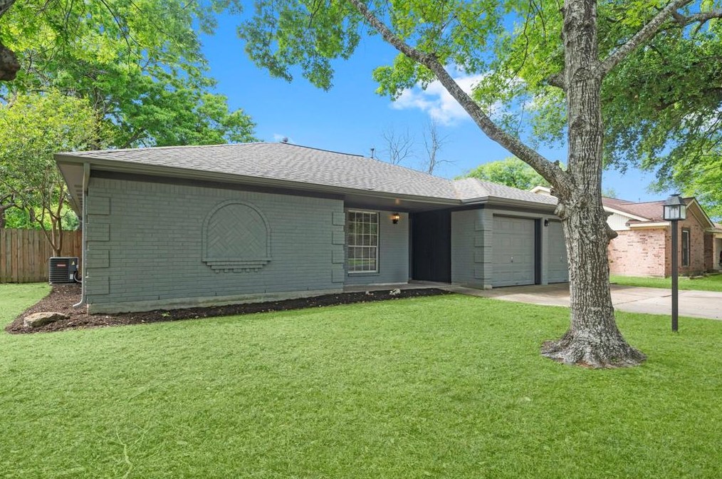 12715 Dakar Dr, Houston, TX 77065-2407