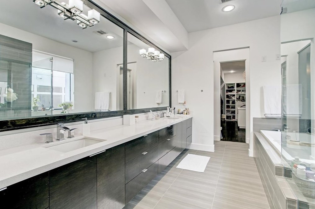 2423 Richton, Houston TX  exterior