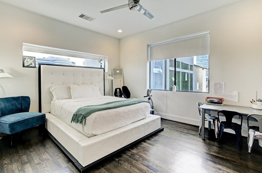 2423 Richton, Houston TX  exterior