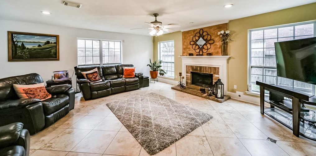 7411 Magnolia Shadows Ln, Houston TX  77095-4000 exterior