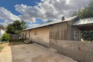 315 W Grand St, Borger, TX 79007 - Photo 4