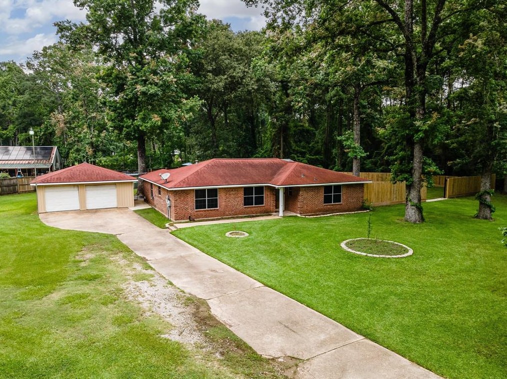 19527 Pin Oak Dr, Porter, TX 77365-3876
