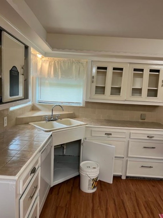 6803 Roxbury Rd, Houston TX  77087-5105 exterior