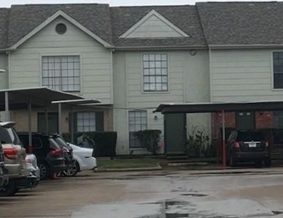 8714 Village Of Fondren Dr, Houston, TX 77071-2844