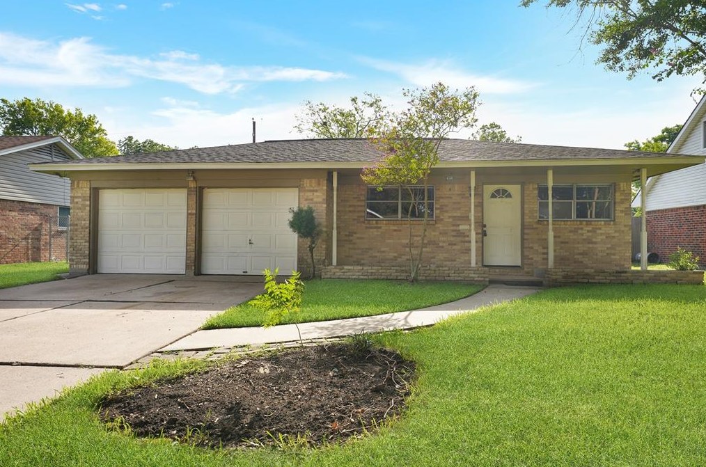 1413 Deer Ave, Deer Park, TX 77536