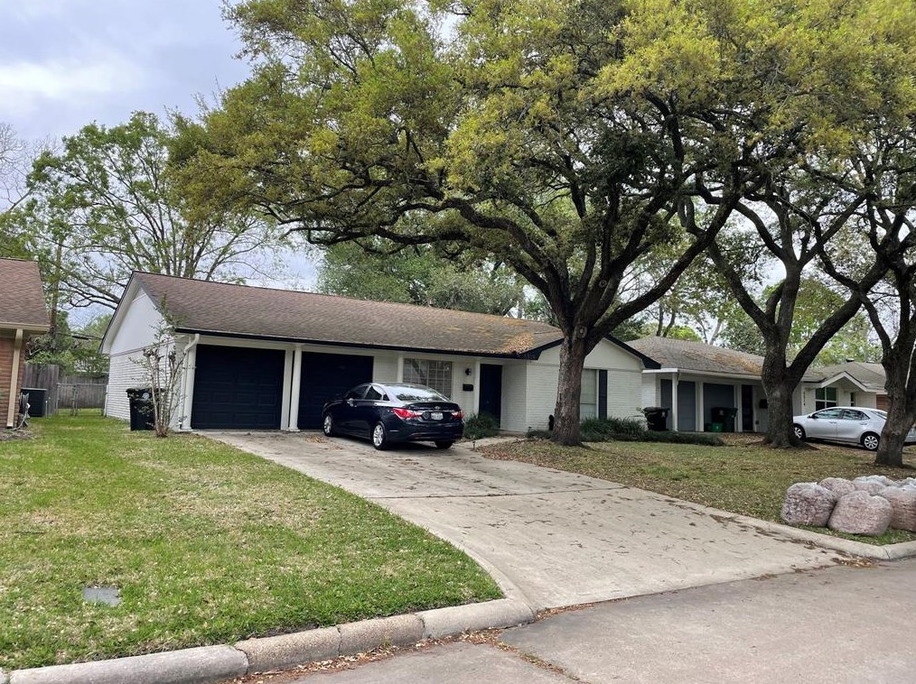 5518 Indigo St, Houston, TX 77096