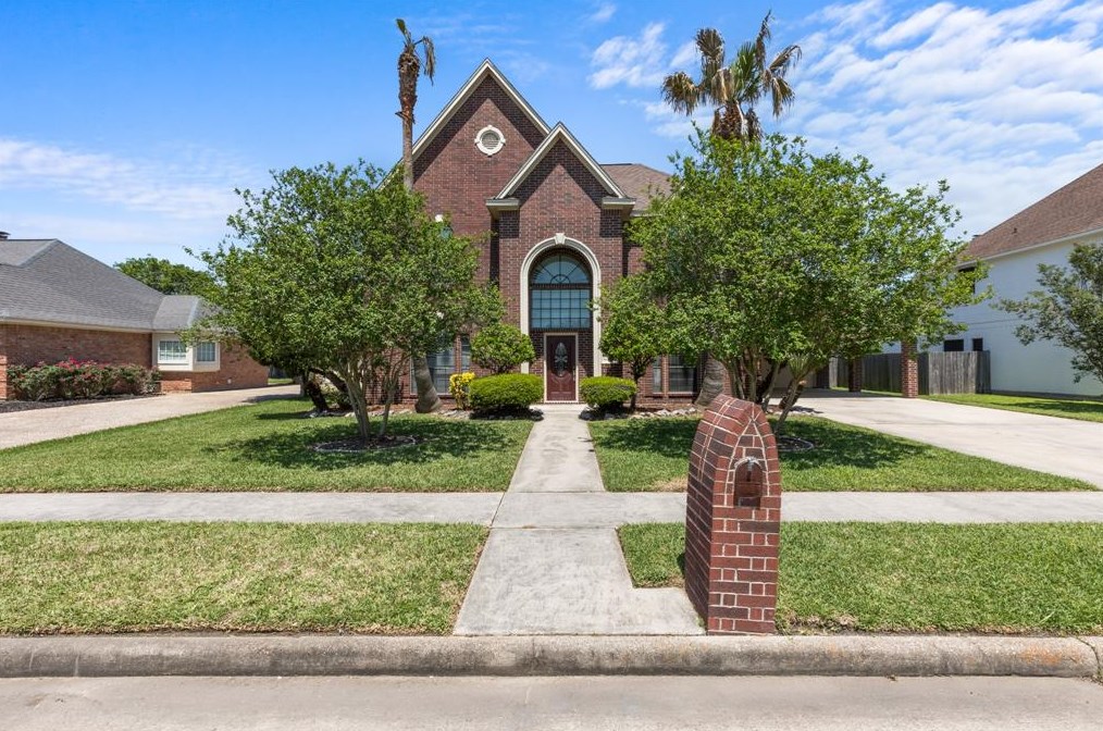 4512 Alamance St, Baytown, TX 77521