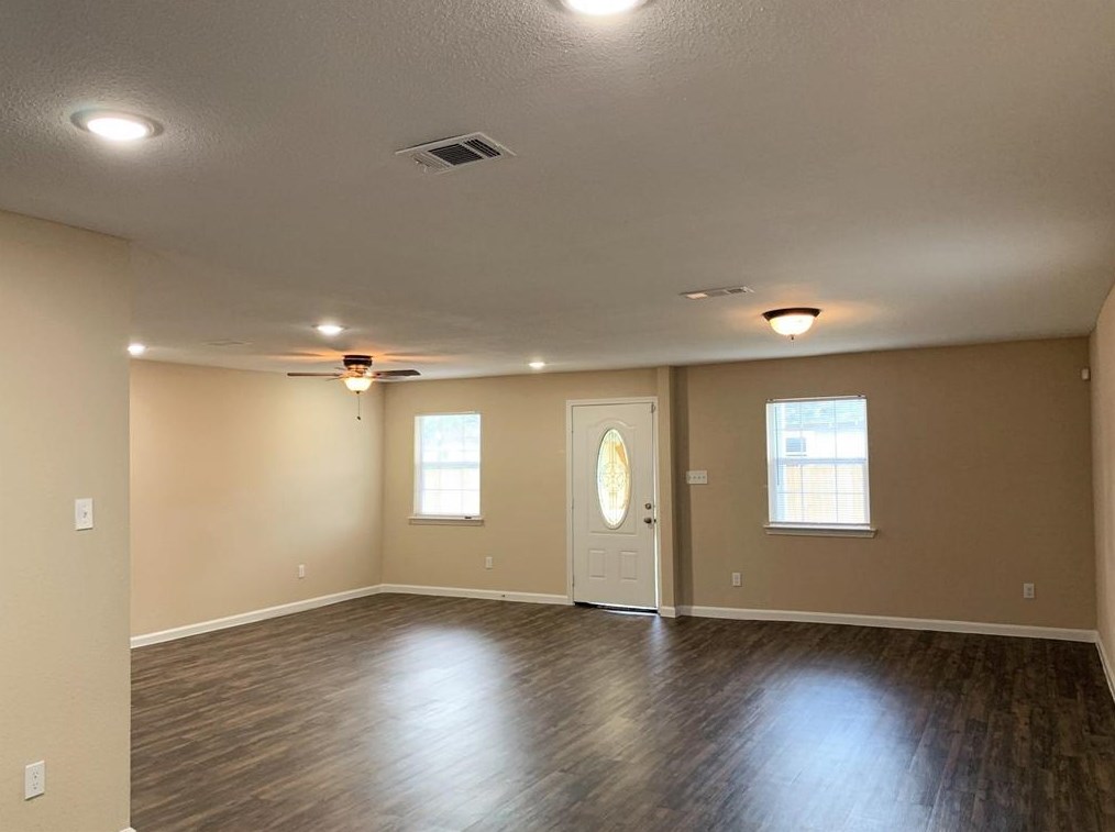 1907 Chew St, Houston, TX 77020