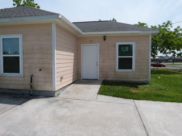 326 S Cobb, Texas City, TX 77591