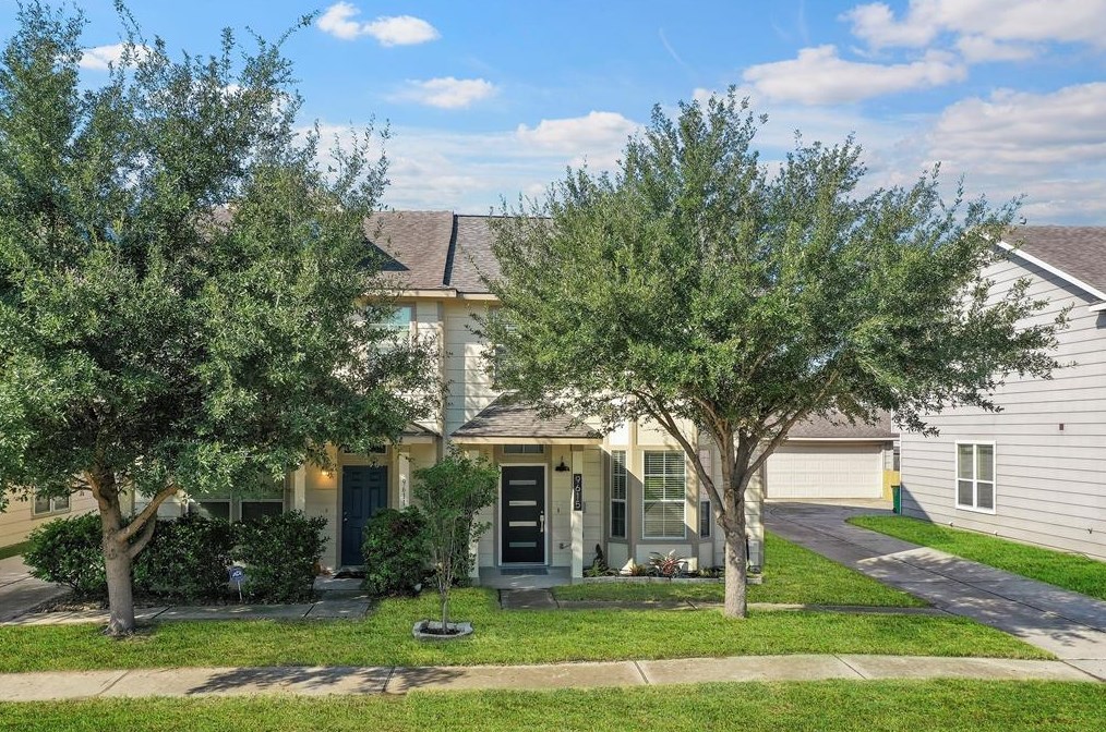 9615 Gorman Brook Dr, Houston, TX 77095
