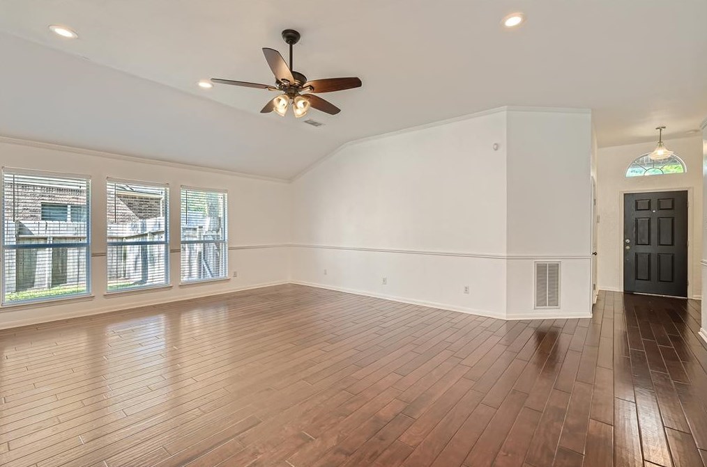 45 Winterport Cir, Spring TX  77382-1125 exterior