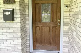 302 Cordell Dr, Crockett, TX 75835 - Photo 2