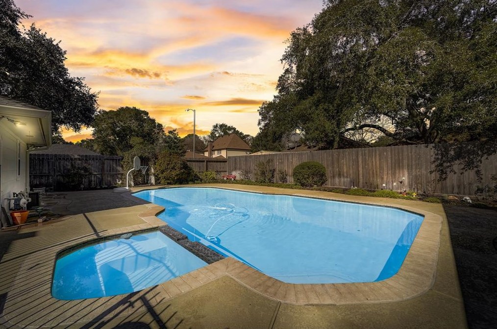18102 Oakhampton Dr, Houston, TX 77084-3200