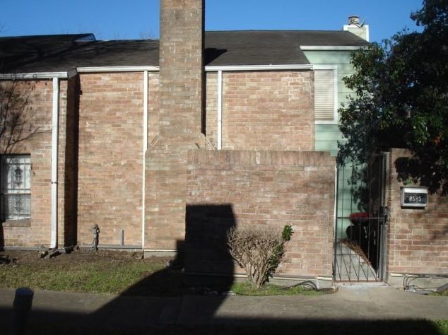 8585 Wilcrest Dr, Houston, TX 77099