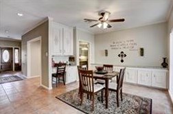 12618 Misty Valley Dr, Houston TX  77066-1615 exterior