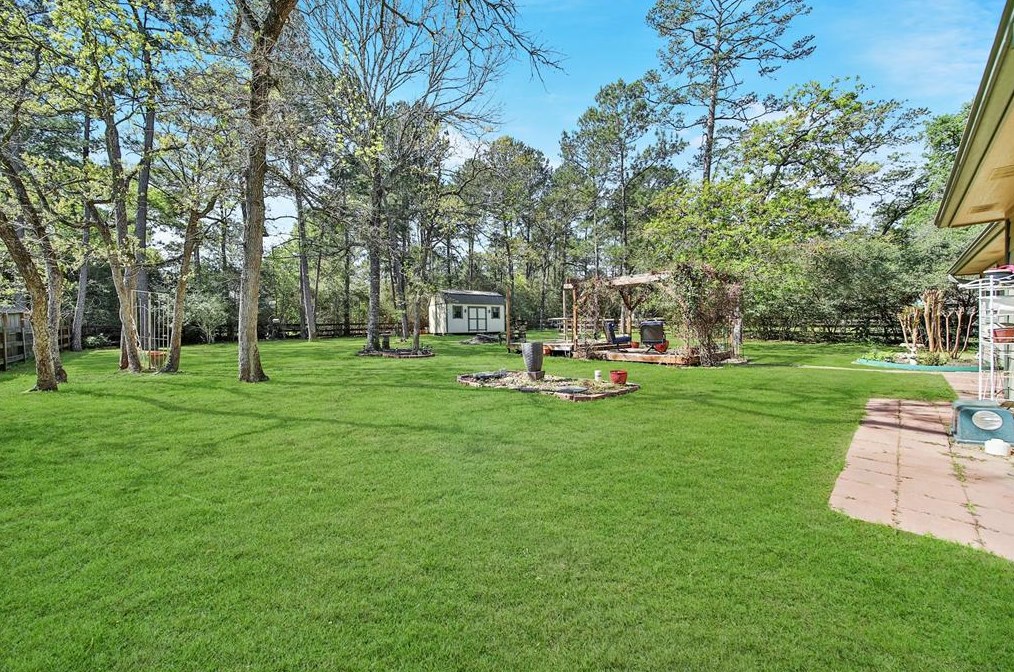 22411 Rainfern Dr, Magnolia, TX 77355