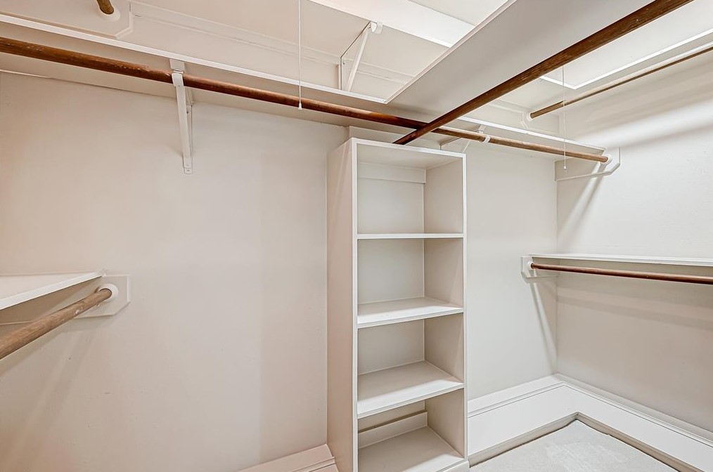 114 Quiet Wind Dr, Montgomery TX 77356-5949 exterior