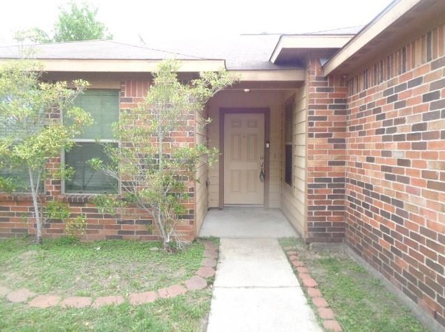 7926 Big Oak Dr, Texas City, TX 77591-2569
