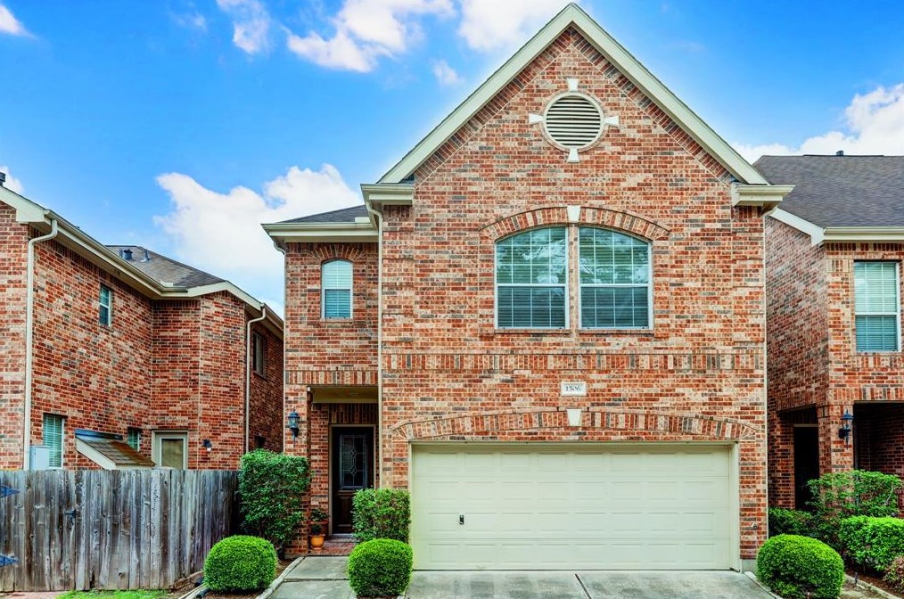1506 Shady Villa Fern, Houston, TX 77055