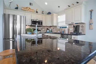 975 S Jack Rd, Crystal Beach, TX 77650 - Photo 8