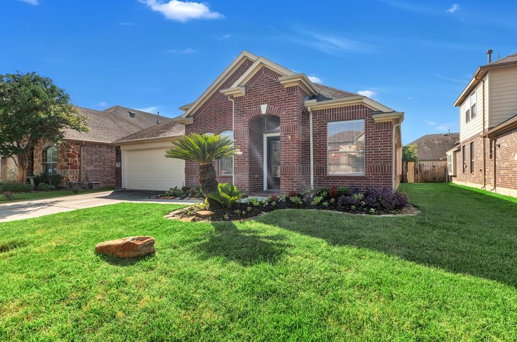 9023 Newcroft Ct, Tomball, TX 77375