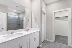 1749 Succotash Oak Ct, Conroe, TX 77304 - Photo 12