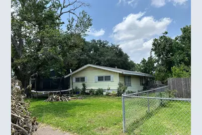 8546 Western Drive, Houston, TX 77055 - Photo 1