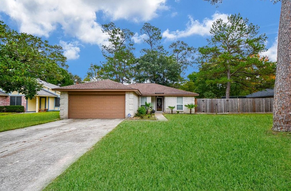 22306 Acorn Chase Dr, Spring TX  77389-4701 exterior