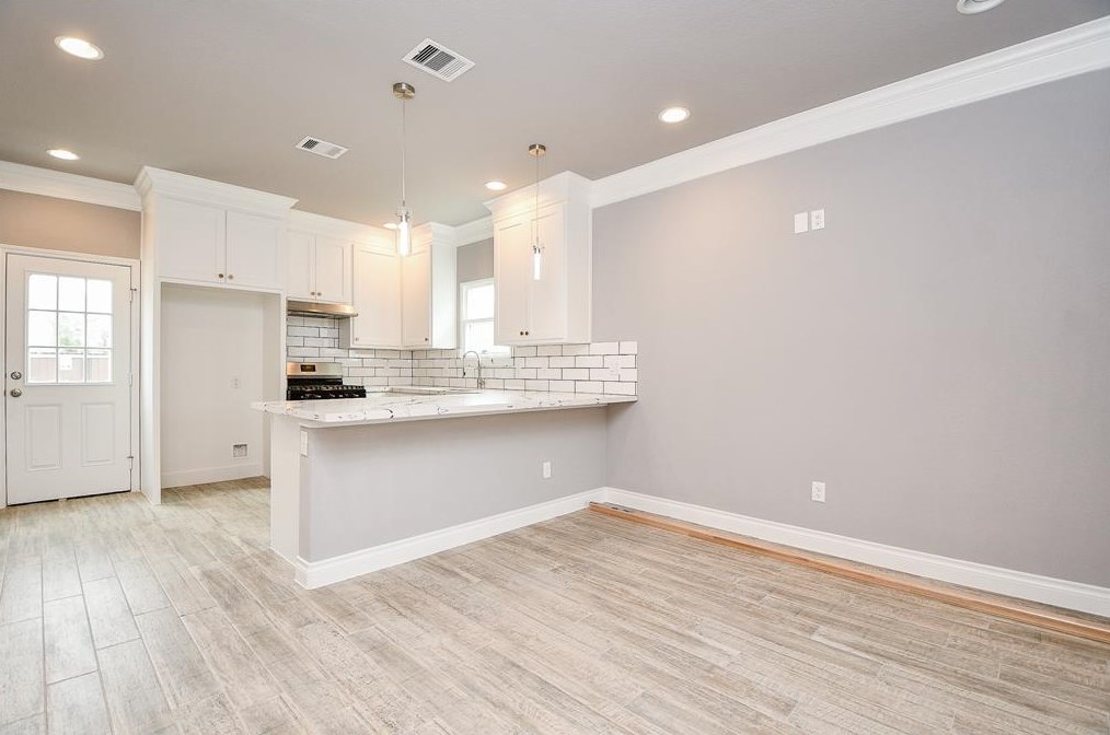 6665 Northdale, Houston TX  77087-6424 exterior