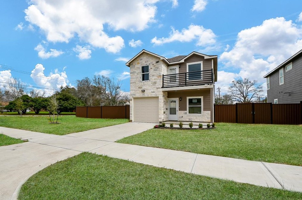 6665 Northdale, Houston TX  77087-6424 exterior