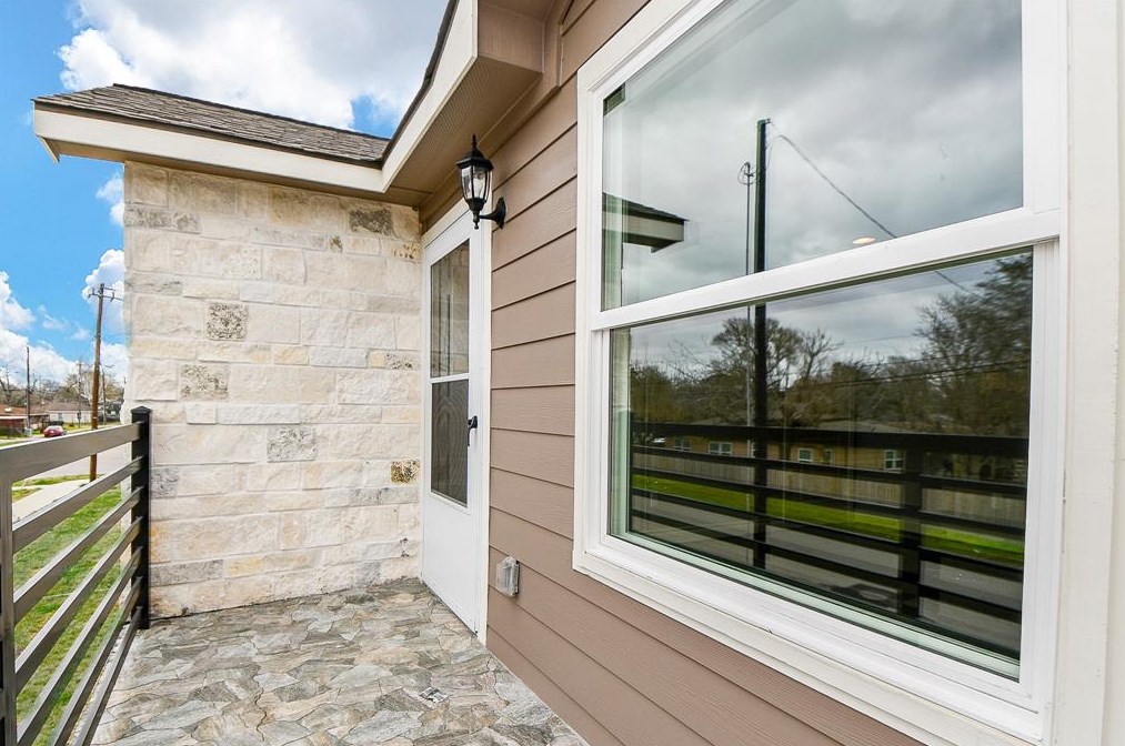 6665 Northdale, Houston TX  77087-6424 exterior
