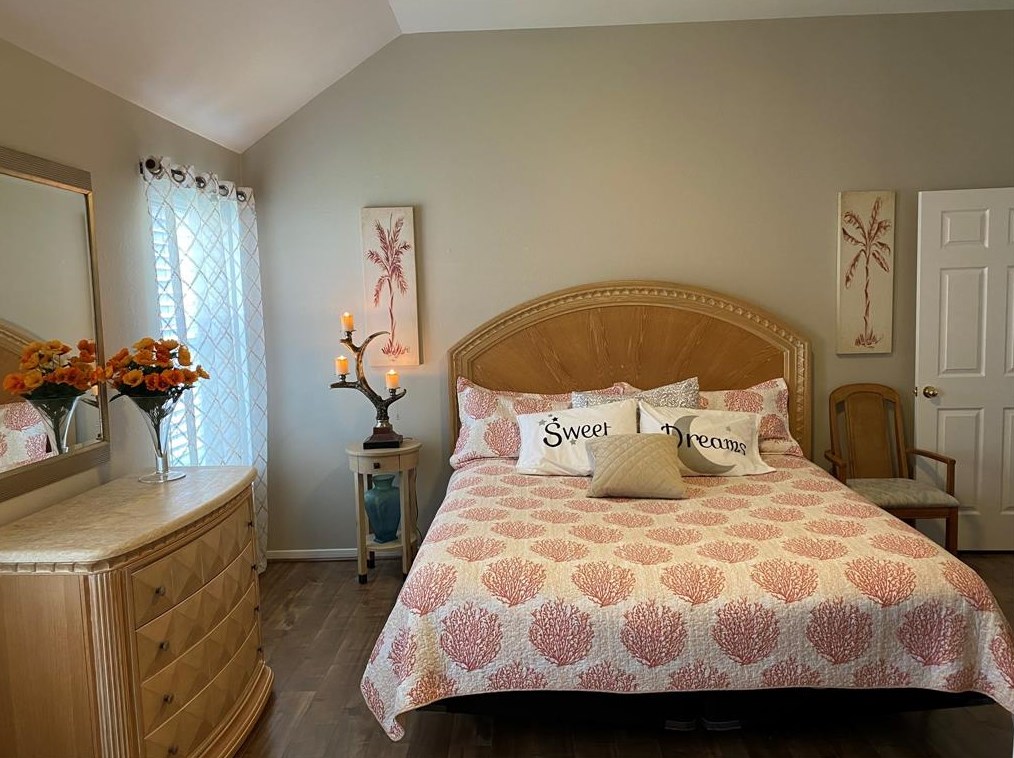 608 Brad Ct, Houston, TX 77598