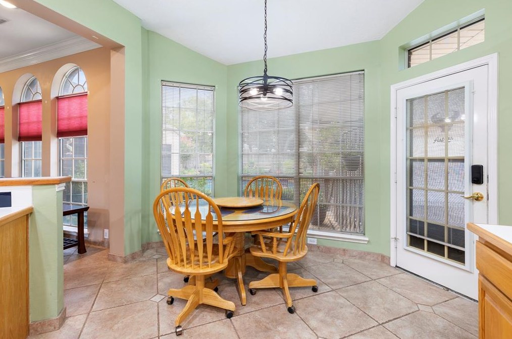 17815 Mossy Rdg Ln, Houston TX  77095-4422 exterior