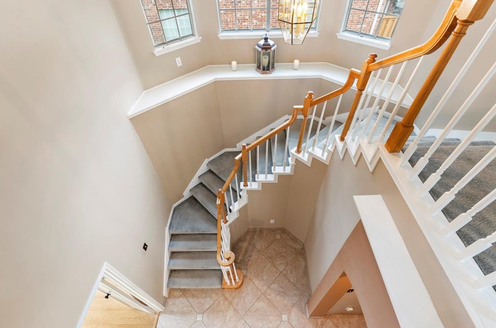 17815 Mossy Rdg Ln, Houston TX  77095-4422 exterior