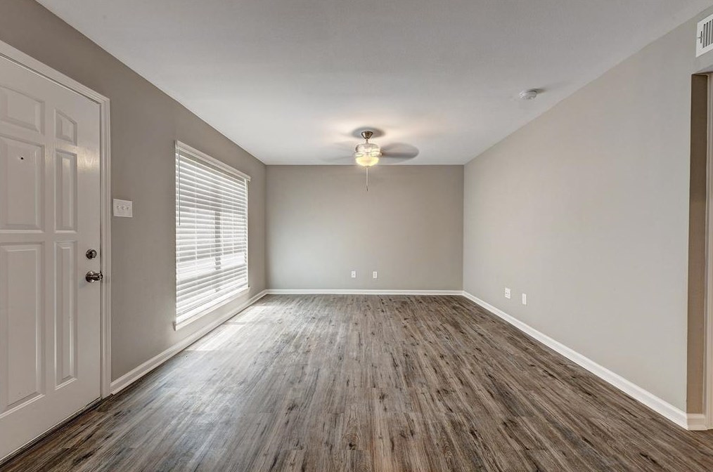513 Ridge St #13, Houston, TX 77009