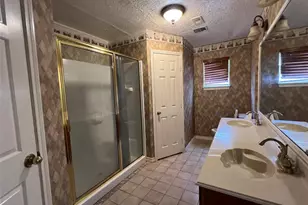 101 Willowbend St, Huntsville, TX 77320 - Photo 6