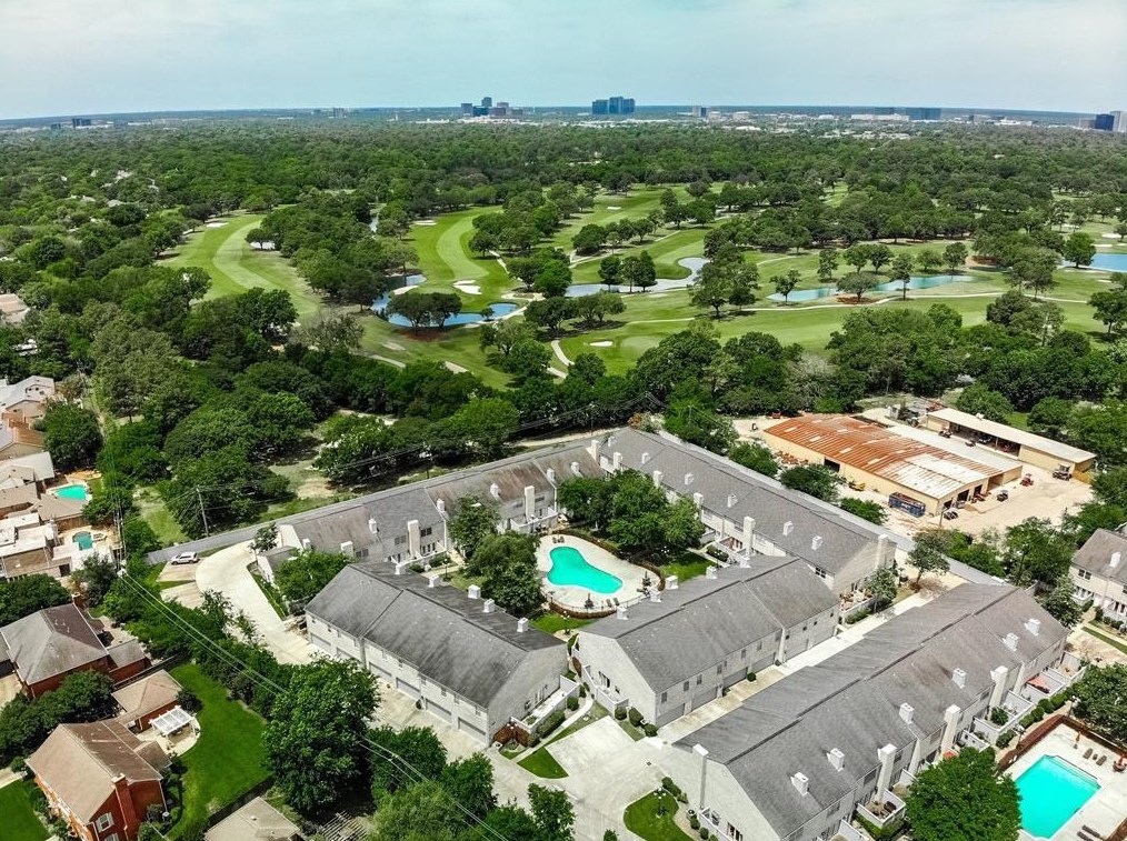 306 N Wilcrest Dr, Houston, TX 77042