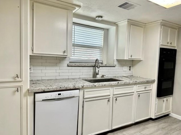 128 Deerfoot Cir, Spring TX  77380-3917 exterior
