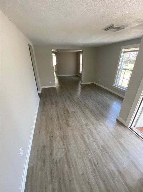 512 Rice St, Angleton, TX 77515