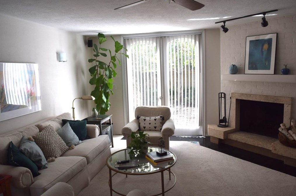 4738 Cashel Cir, Houston TX  77069-3502 exterior