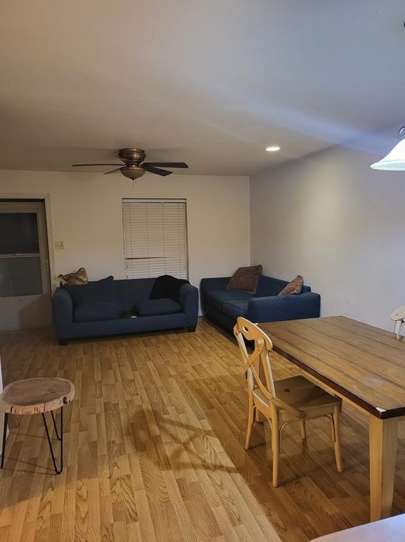 1016 Tri Oaks Ln #52, Houston, TX 77043