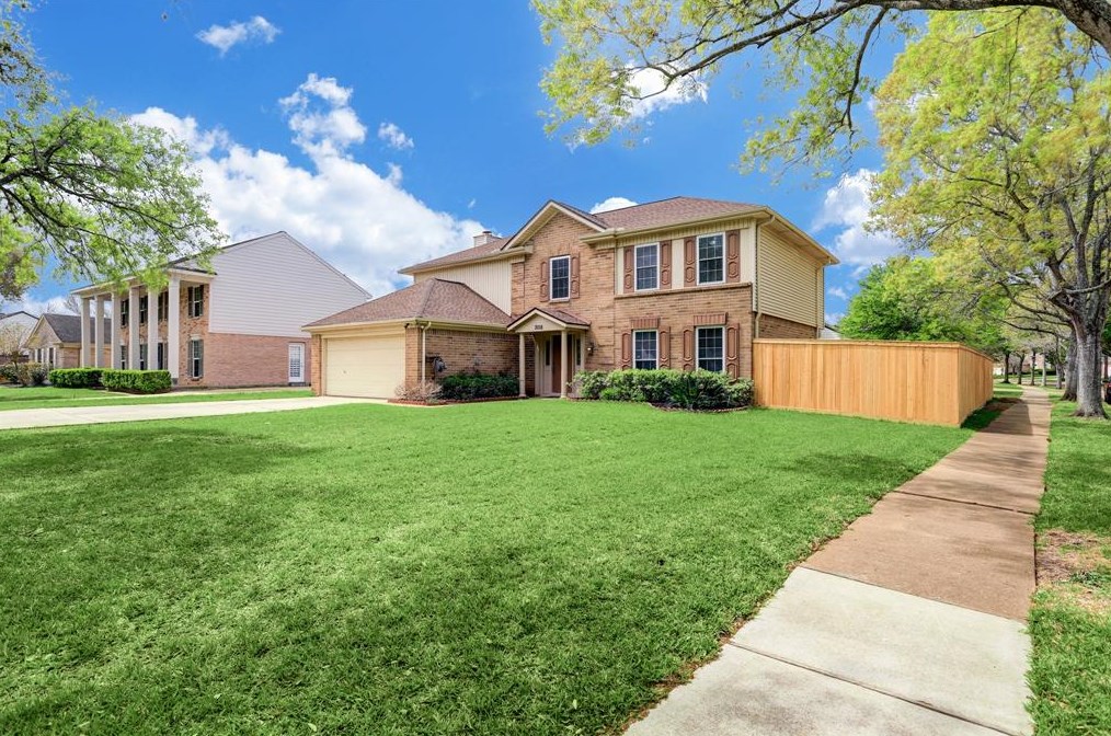 3018 Lakefield Way, Sugar Land, TX 77479