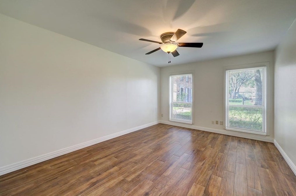 516 S Post Oak Ln, Houston, TX 77056
