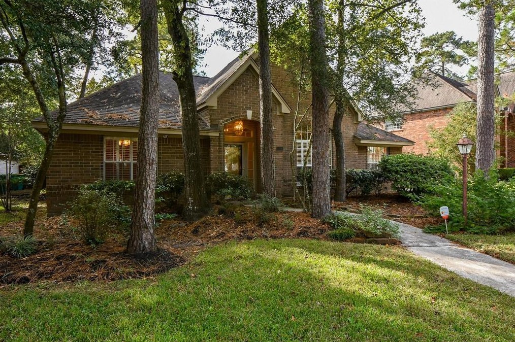 7 Brookline Ct, Spring, TX 77381-3827