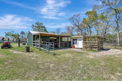 24677 Fm 2090 Road, Splendora, TX 77372 - Photo 36